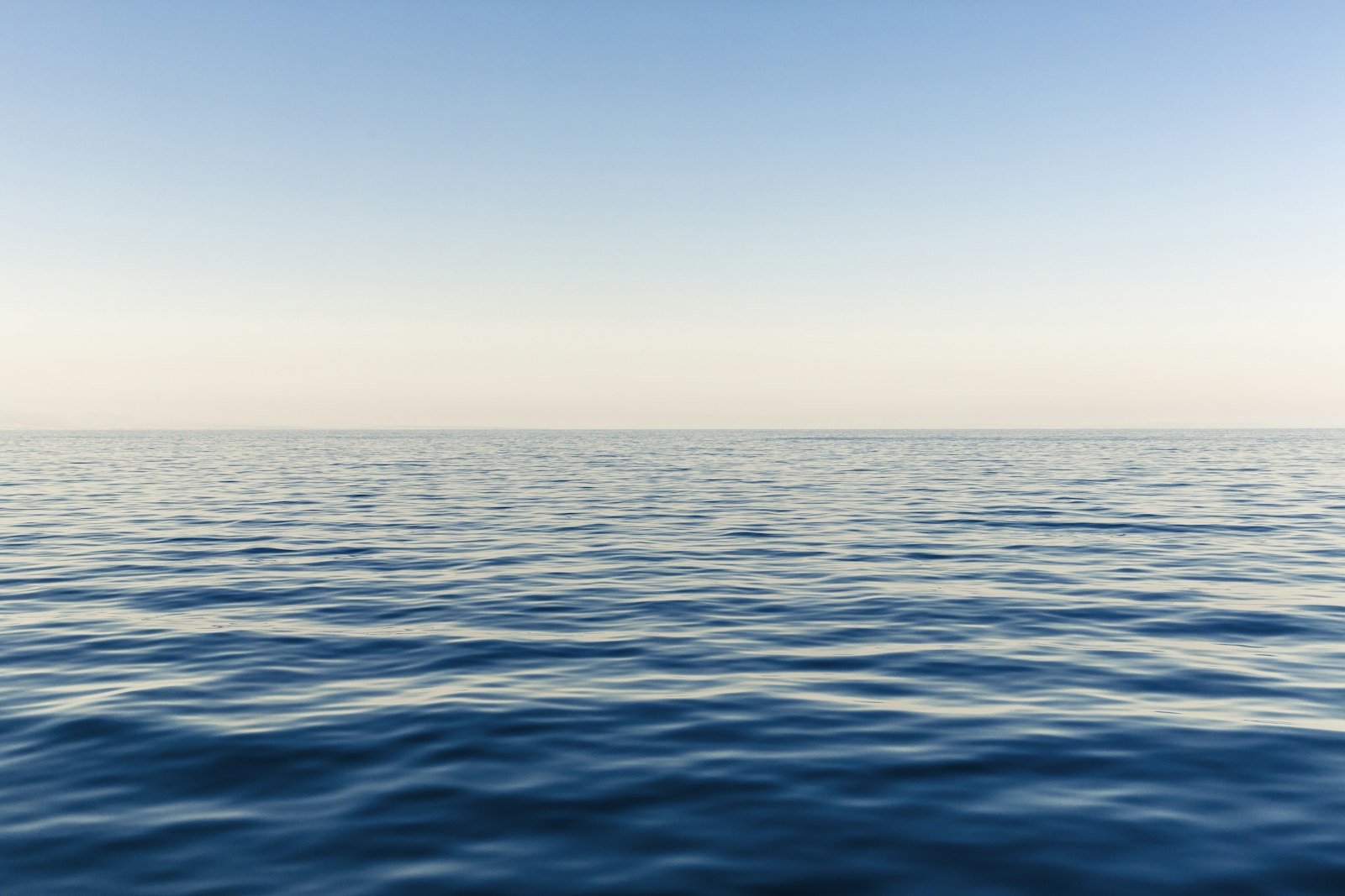 blue ocean water during daytime